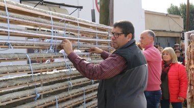 Municipio bonaerense le disputa a Tandil el salame más largo de Argentina