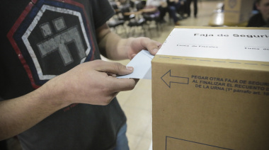 Jóvenes que cumplen 16 entre septiembre y octubre: ¿pueden votar en las provinciales?