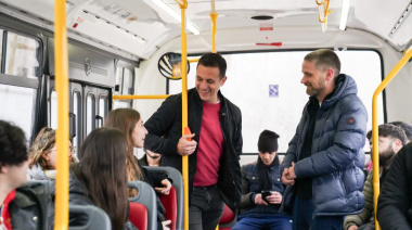 Lanús presentó el Colectivo UNLa, transporte gratuito para alumnos universitarios