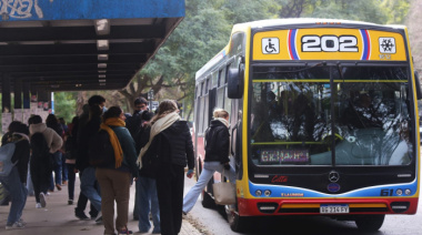 Provincia de Buenos Aires anuncia transporte gratuito en jornadas electorales