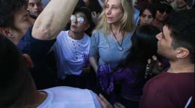 Otra vez hubo incidentes en una caravana libertaria: evacuaron a Karina Milei en Corrientes