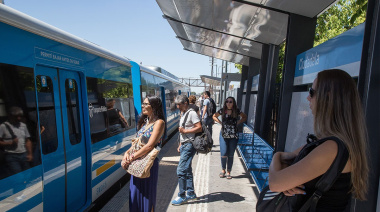 Por segundo día, los trenes circulan a 30 km/h por la medida de fuerza de La Fraternidad