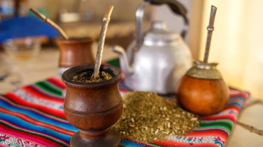 Baradero rinde homenaje al mate con música, baile y competencias únicas