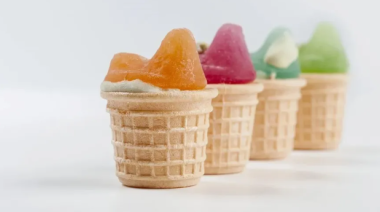 La Anmat prohibió la elaboración y venta de "la gallinita", la popular golosina