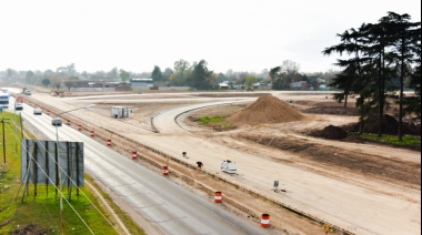 Kicillof crea un consorcio para reactivar la Autopista Presidente Perón