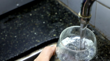 Llega otro aumento del agua en la Provincia: cuánto habrá que pagar desde diciembre