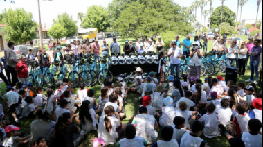 Marinucci entregó PLM, cascos, bicicletas y reforzó la seguridad vial