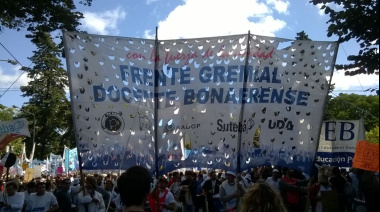 Docentes bonaerenses se suman a la marcha de la CGT contra la reforma laboral