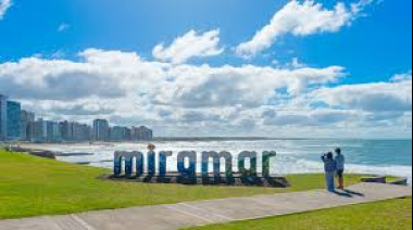 Miramar se impulsa como destino familiar y accesible para el verano 2025/26