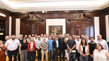 Sin acuerdo, la Provincia postergó las paritarias hasta enero