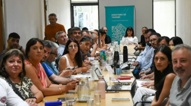 La Provincia destrabó las paritarias con una oferta salarial mejorada