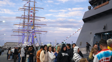 Furor en Mar del Plata por la visita a la Fragata Libertad