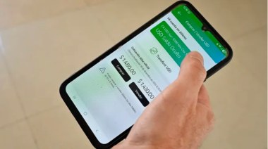 Cuenta DNI suma la compra y venta de dólares al tipo de cambio oficial