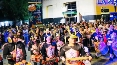 Castelli vuelve a celebrar el carnaval en el centro de la ciudad