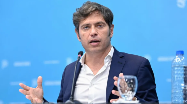 Para Kicillof, Milei “está asfixiando a las provincias y después lo usa como mecanismo de extorsión”