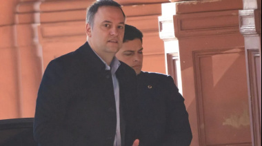 Denuncian a Manuel Adorni por irregularidades en la concesión de Tecnópolis