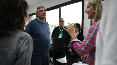 Javier Rodríguez advirtió que cerraron más de mil tambos en dos años