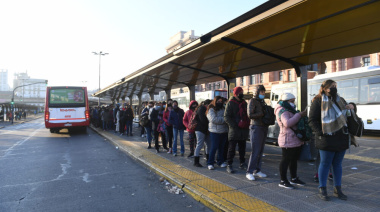 Sin acuerdo con Nación, los colectivos siguen con frecuencias reducidas