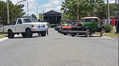 Mar de Ajó: el encuentro de fierreros que suma autos clásicos y música en vivo