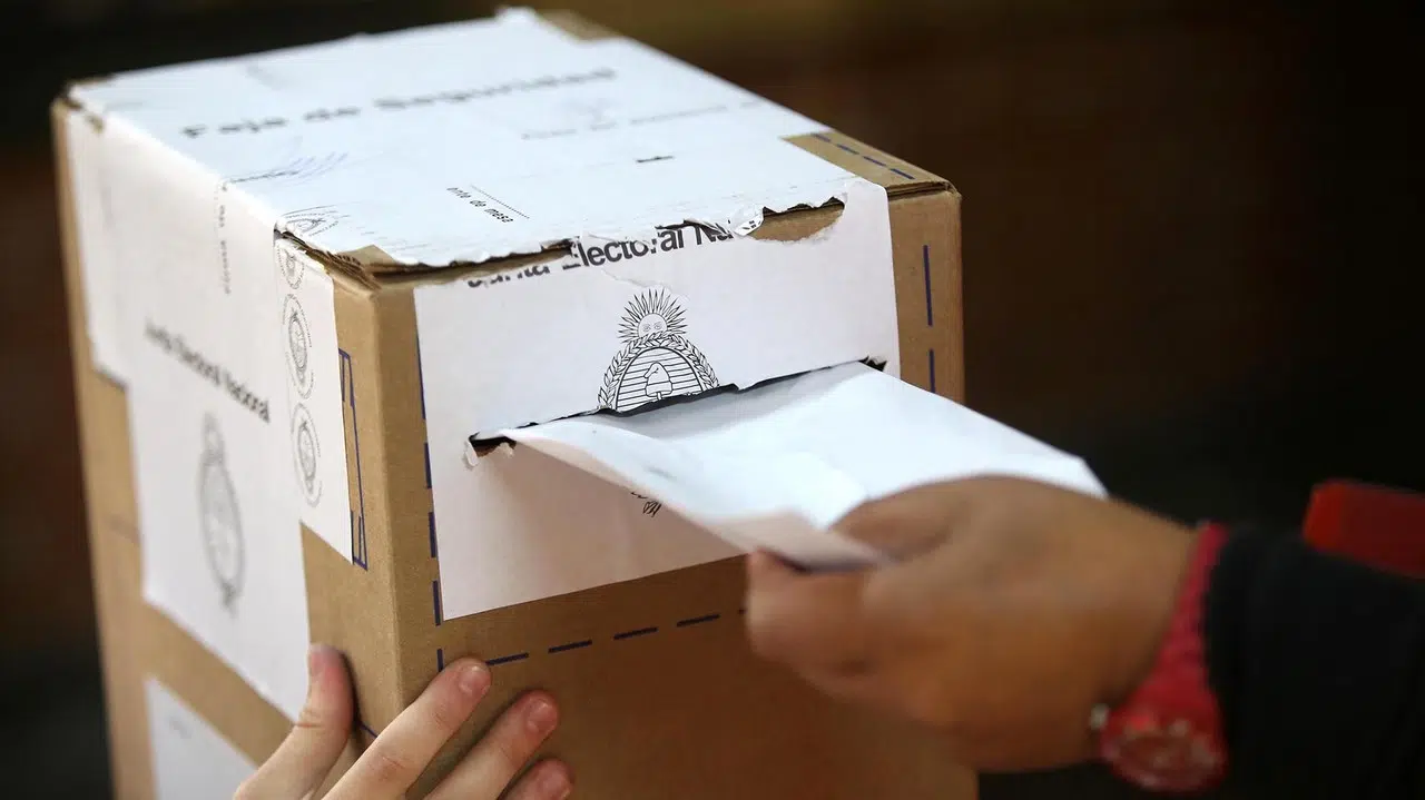 El Gobierno envió al Senado el proyecto para eliminar las PASO e instaurar la "ficha limpia"