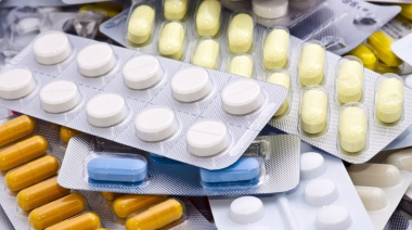 Axel Kicillof lanza refuerzo de medicamentos tras freno al Plan Remediar