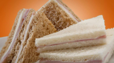 Alberti recibe la Fiesta de la Harina con un sándwich gigante