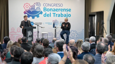 Kicillof mostró músculo sindical en Mar del Plata: "Hoy más que nunca gobernar es crear trabajo"