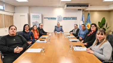 Larroque recibió a autoridades de la Iglesia y Cáritas
