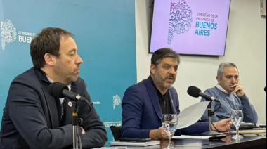 Carlos Bianco pide candidato único: "El que plantea ir dividido es porque quiere perder"