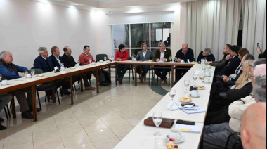 Javier Rodríguez visitó Santa Fe para fortalecer la producción y la ciencia