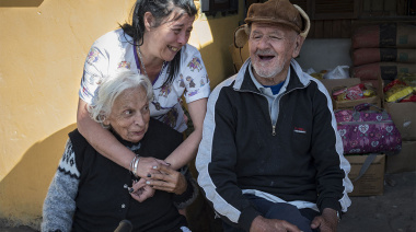 Más del 40% de los hogares con adultos mayores tiene ingresos insuficientes