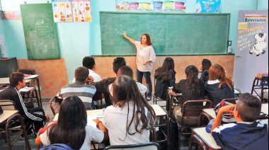 La Provincia extiende el programa que refuerza la lectura en primer año