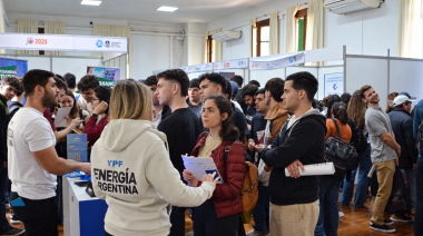 La UNLP reúne a más de 35 empresas en una feria de empleo abierta en La Plata