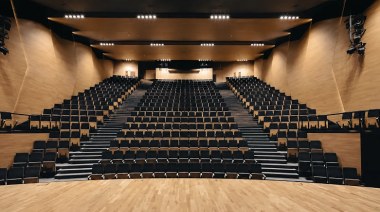 Tigre inaugura un teatro con 536 localidades y arranca con una obra que agotó funciones
