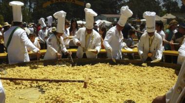 Un documental sobre la Fiesta de la Omelette de Pigüé llegó a San Sebastián