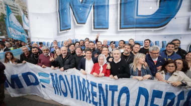Kicillof, el único gobernador en la Marcha Federal: "Defender la Universidad es defender el futuro del país"