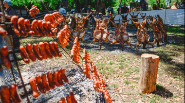 Olavarría prepara sus asadores para una fiesta que reúne a 40 instituciones