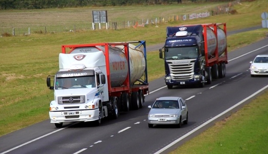 Habrá restricción de camiones durante el fin de semana: en qué días y horarios