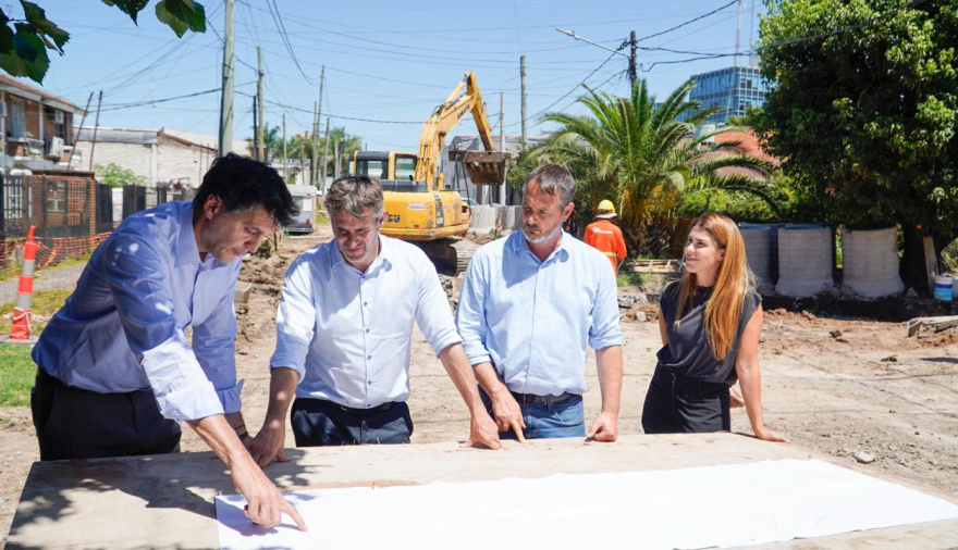 El Municipio avanza con una obra clave para el drenaje y la infraestructura del centro de Pilar