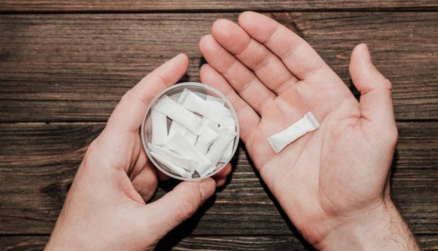 Alerta por las bolsitas de nicotina que se venden en kioscos y preocupan por su consumo entre jóvenes