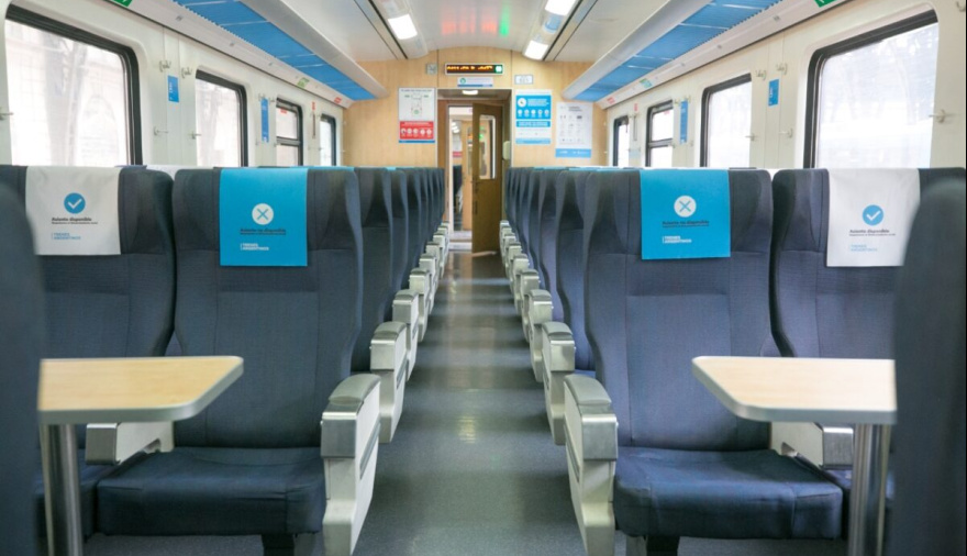 Gatos y perros podrán viajar en tren hacia Mar del Plata, Junín y Bragado