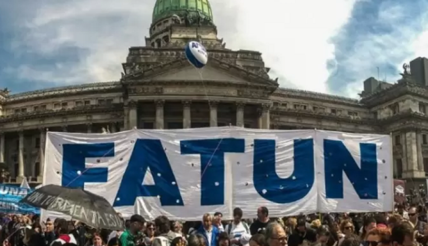 Nodocentes anuncian paro nacional de 24 horas por el financiamiento universitario