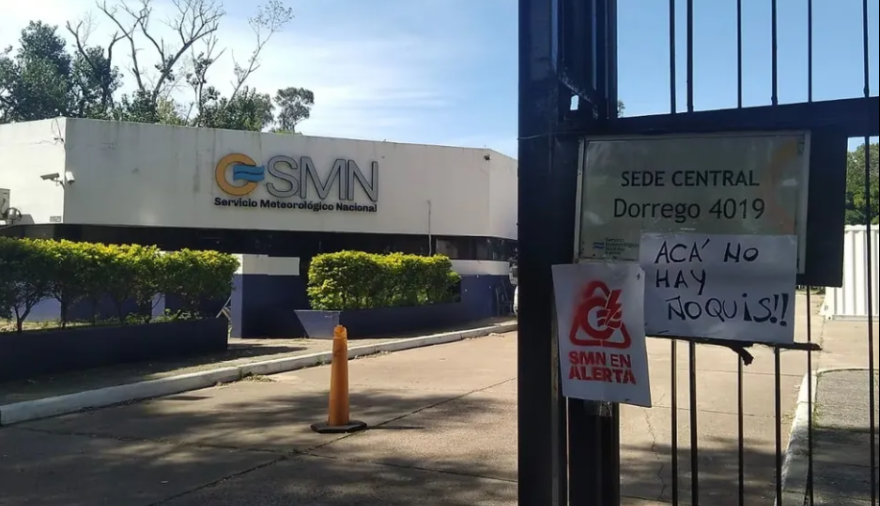 Provincia de Buenos Aires: cómo impactan los despidos en las alertas del SMN