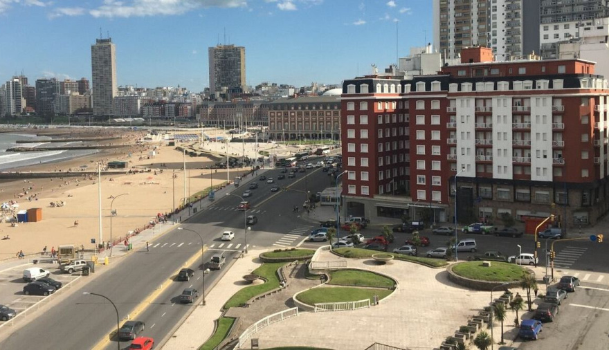 Mar del Plata: cerraron 40 hoteles y locales gastronómicos en los últimos dos meses