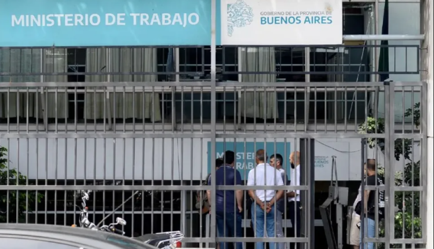 Paritarias: provincia repitió la oferta de suba salarial de 7% en dos cuotas, y ATE la puso a consideración