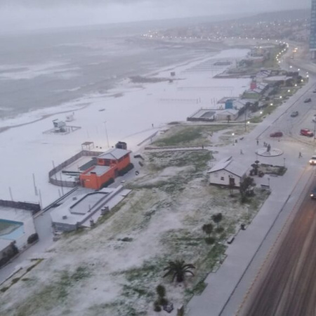 Nevadas en Buenos Aires: el sur provincial amaneció teñido de blanco y podría volver a nevar