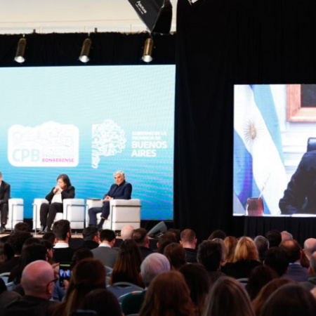 Axel Kicillof: “El Gobierno está ejecutando políticas de neto corte anti-industrial”