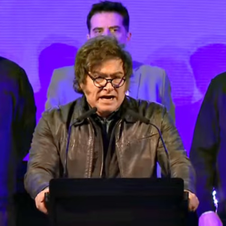 Javier Milei volvió a insultar a Axel Kicillof en un encendido discurso en La Plata