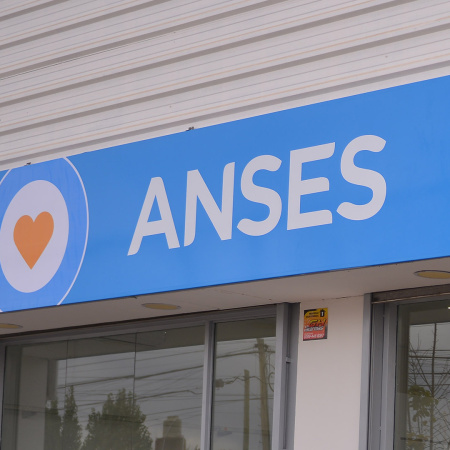 Cómo acceder a un crédito ANSES si cobrás AUH, SUAF o jubilación