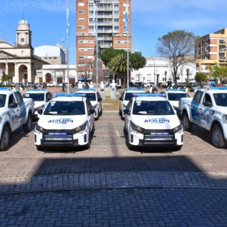 Morón incorporó 20 nuevos móviles policiales con apoyo de la Provincia